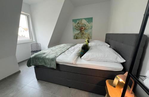 Design am Rhein I Zentral I 2BR I Aufzug I Dachterrasse I Parken I helloYOU apartments x BRIGHT Collection - Foto 9