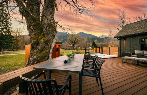 Luxe Mountain Retreat in N Cascades hot tub sauna - Foto 16