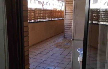 Habitación en apartamento compartido , especial oferts para autoescuela - Foto 3