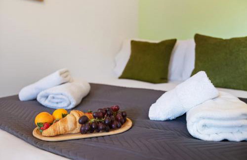 Modern 5B House - Ideal for Contractors & Families - Photo 13