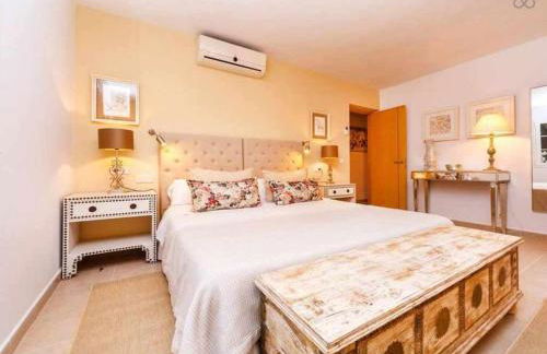 VILLA JARAMA - Elegante chalet cerca de la playa - Foto 3