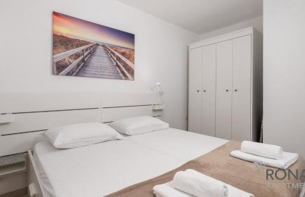 Rona apartments Lavanda and Lipa - Photo 19