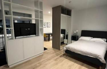 Voyager Haus Apartments, EV Charging Stations, London Heathrow Airport, LHR, Terminal 4, RE-Energise & GO - Foto 49