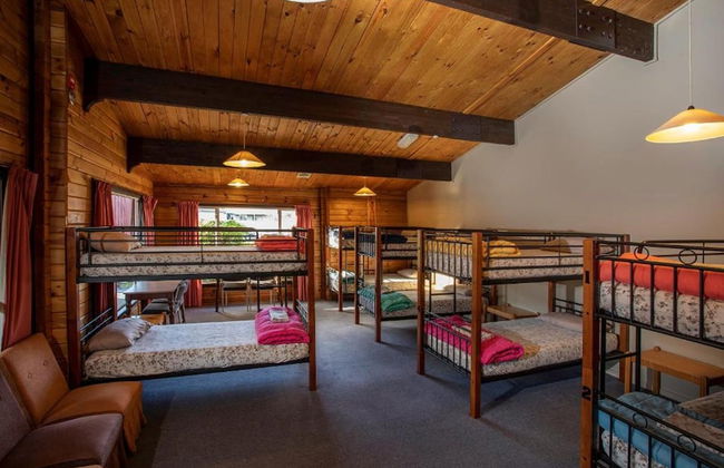 Te Anau Top 10 Holiday Park - Photo 30