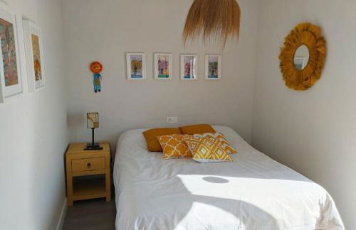 Atico con piscina, golf, vistas al mar - Photo 26