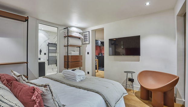 Charming Apartment Faubourg St Honore Madeleine - Foto 4, Habitación