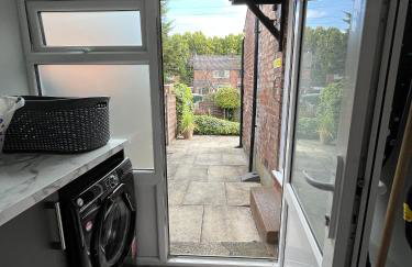 Modern 3-bed stay-away-home sleeps 6 nr Manchester - Foto 56