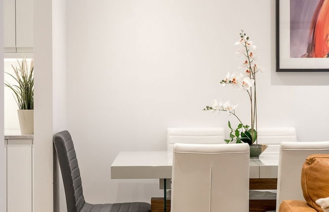 Madika Homes Stunning 2-bed Apartment in Colindale - Foto 10