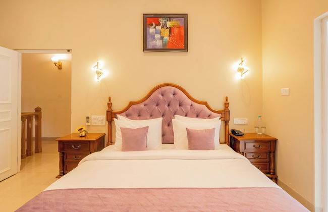 Emperor Ozran by Alaya Stays - Photo 38