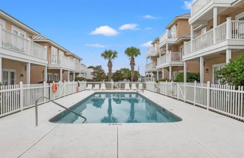 Escape to Sand Dollar Holler: Coastal Retreat, 3 Beds, 2.5 Baths, Sleeps 10! - Foto 114