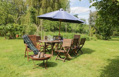 Chequers Barn - Foto 2