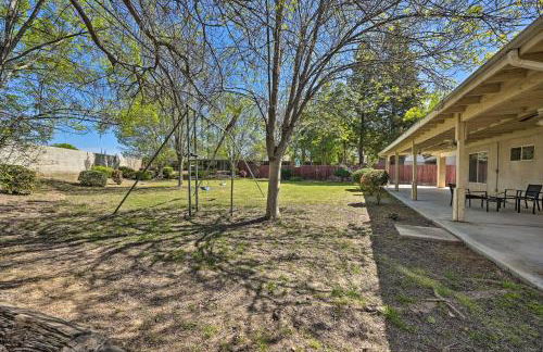 Inviting Bakersfield Home with Spacious Yard! - Photo 14