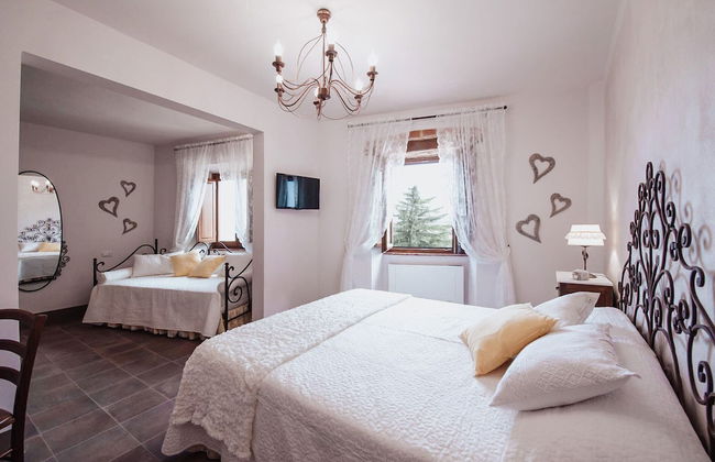 Antica Torre del Borgo - Photo 6