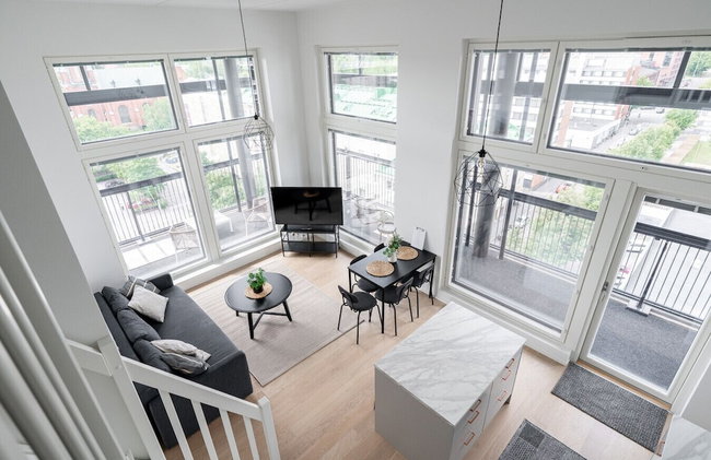3BR Loft Penthouse with Balcony and Sauna - Foto 1