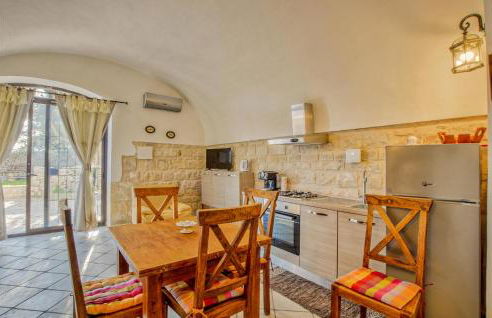 Cozy Home In Modica With Kitchenette - Foto 25