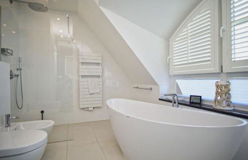 Haus in idyllischer Lage mit Sauna, Terrasse und Garten - Villa Morgensünn - Foto 14