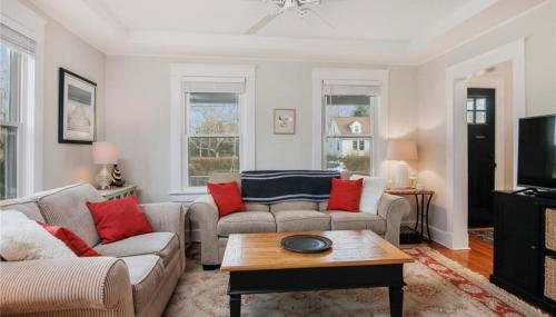 The Mystic Charmer ,formerly The Charmer - Foto 3