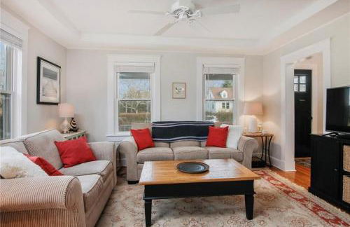 The Mystic Charmer ,formerly The Charmer - Foto 3