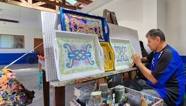 Oficina de artesanato do povoado de Sarchi