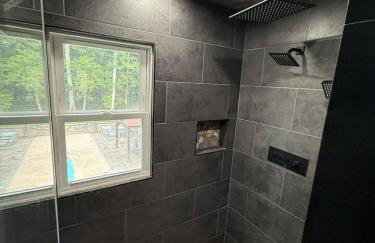 Lithonia 4 Bedroom Home with Private Pool Year Round Hot Tub and Pool Table Sleeps 10 Pet Friendly - Foto 78