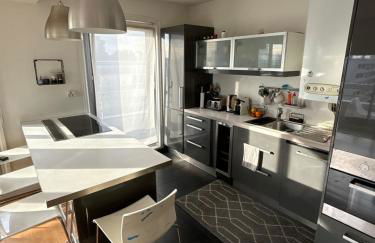 Apparemment spacieux, lumineux avec vue sur Paris - Foto 6