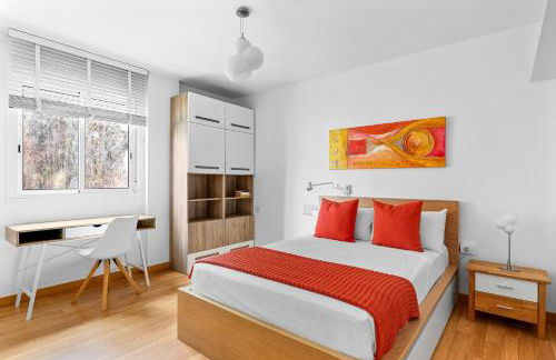 Frontline Beach Apt with Terrace - Foto 52