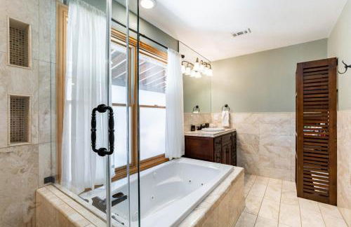 SOCO, Big 5BR, SwimSpa-seats 10, Sauna, 7 Beds - Foto 35