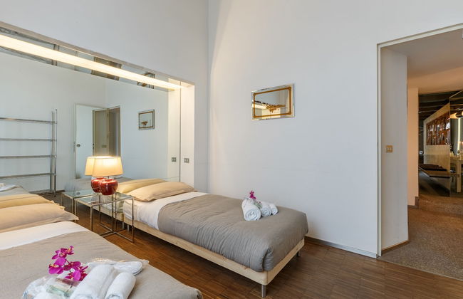 SuiteLowCost Corso Como - Photo 29