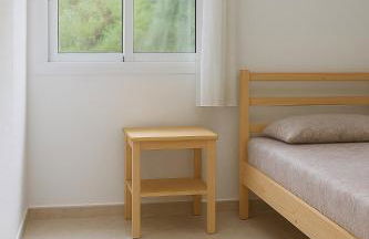 Beachside Apartment with Beautiful Sea Views - Photo 7