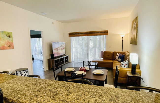 Huge Screened Patio That Overlooks Lake Buck, Near Famous Attractions!! - Foto 3