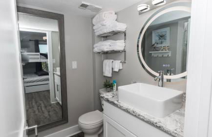 5-STAR BEACHFRONT D505 - Total Remodel - Nov & Dec Snowbirds Welcome! - Foto 14