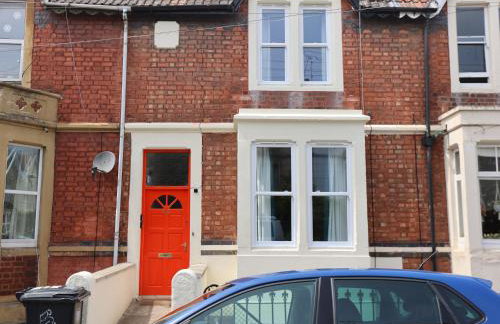 North Road By N And N Stays, perfect for contractor and corporate stays, Long Stays welcome, Free on street parking, WIFI, Near Gloucester Road - Foto 13