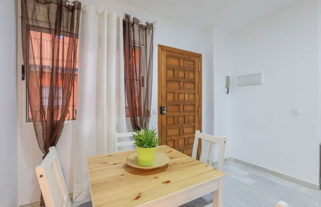 Divina in Sevilla With 1 Bedrooms and 1 Bathrooms - Foto 26
