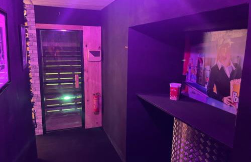 Cinema Paradiso - Appartement de charme avec Sauna, Hammam, spa - Foto 4