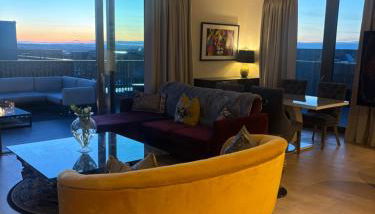 Stunning and central three bedroom Penthouse with roof terrace - Foto 2