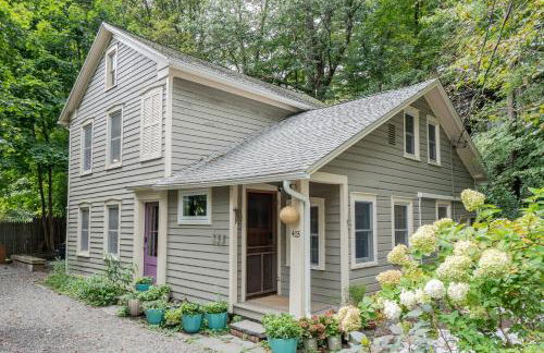 Chic Farmhouse Woodstock Saugerties Skiing HITS - Photo 1