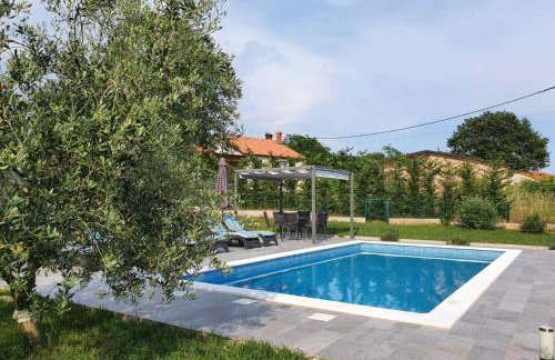 Holiday House OLIVE GROVE with pool and garden - Foto 46