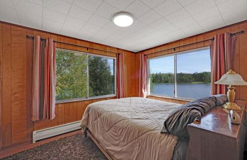 The Banks - Rustic and Waterfront, Secluded and Special, by RedAwning - Photo 26