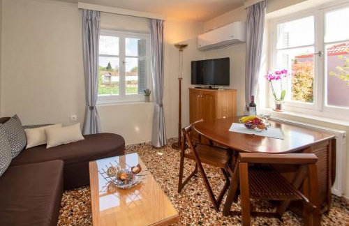 An Amazing Earthly House in Sofades - Foto 11