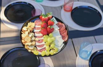 Spacious Modern Farmhouse w/ Private Patio & BBQ! - Foto 59