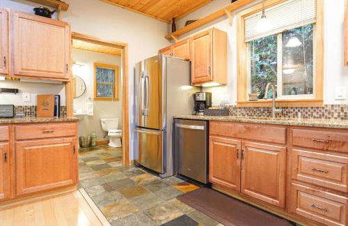 Snowline Hillside Chalet - Foto 11