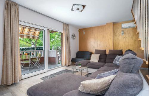 Villa Viktoria with private swimming pool - Photo 52