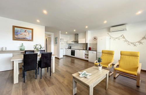 F96 Apartamento ubicado en el corazón de Fornells - Foto 8