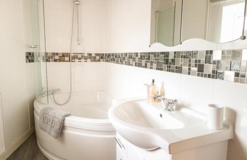 Compass Cottage - Photo 23