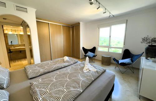 Luxury-Penthouse-La Mairena-Seaview-Jacuzzi-Marbella - Foto 18