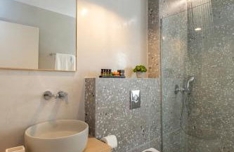 Salvia Luxury Collection Suites - Photo 34