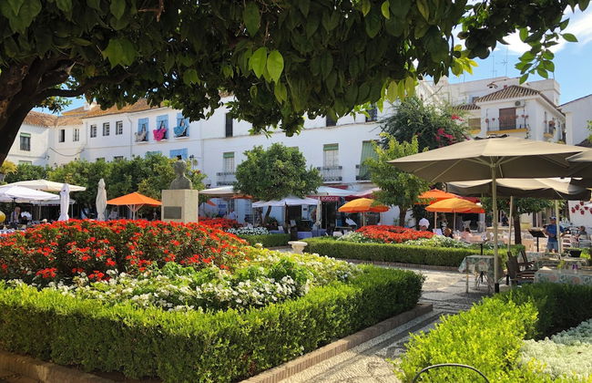 Apartment - Sleeps 4 - Parking - Garden - Pool - Foto 17