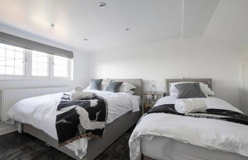 The Romford Oasis - Spacious 4 bedroom escape - Foto 8