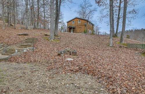 Private Hot Tub, Arcade Game Bee Spring Cabin - Foto 25