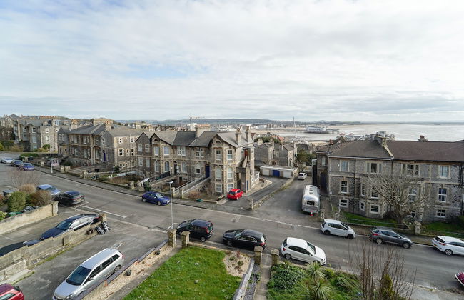 Stunning 2-bed Apartment in Weston-super-mare - Foto 32